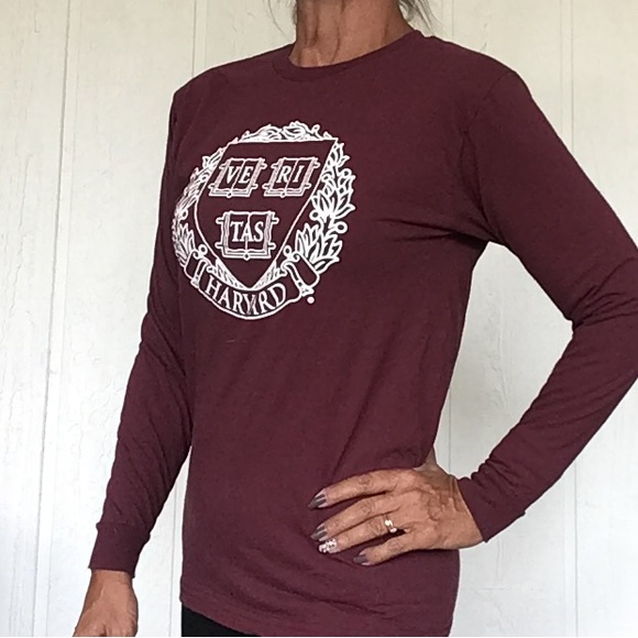 HARVARD UNIVERSITY LONG SLEEVED RETRO T SHIRT SMALL - Picture 2 of 8